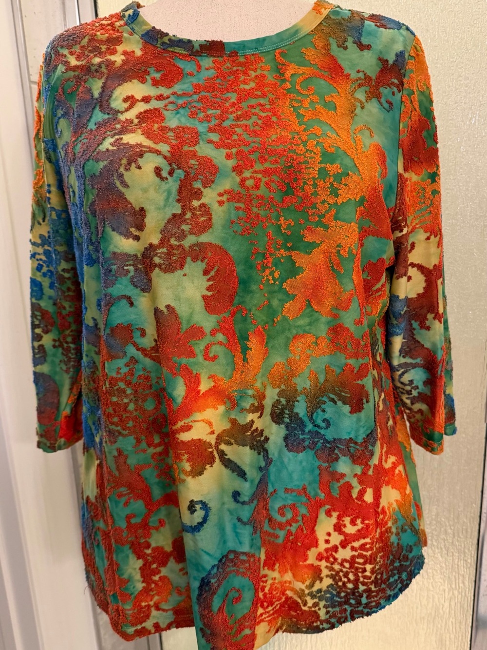 Calessa Vibrant Multicolor Velvet Burnout Scoop Neck Blouse 1X $25